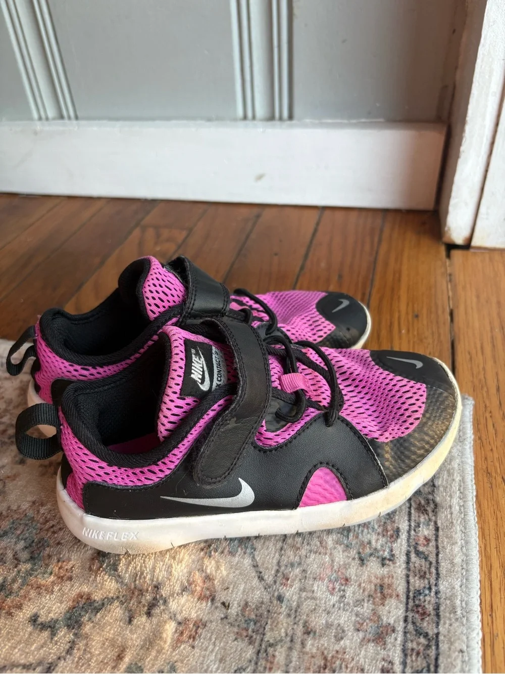 Girls Purple Mesh 12.5C Nike Velcro Sneakers lightweight